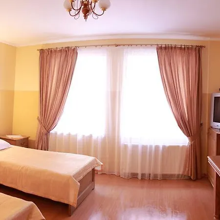 Smaragd Hotel Nadvirna